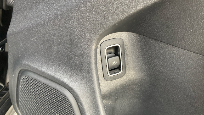 Mercedes-Benz CLA 180 AMG Line Premium + Night Ed 4dr Tip Auto Petrol Saloon